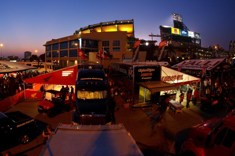 Insight: Tour de Supercross, Part I
