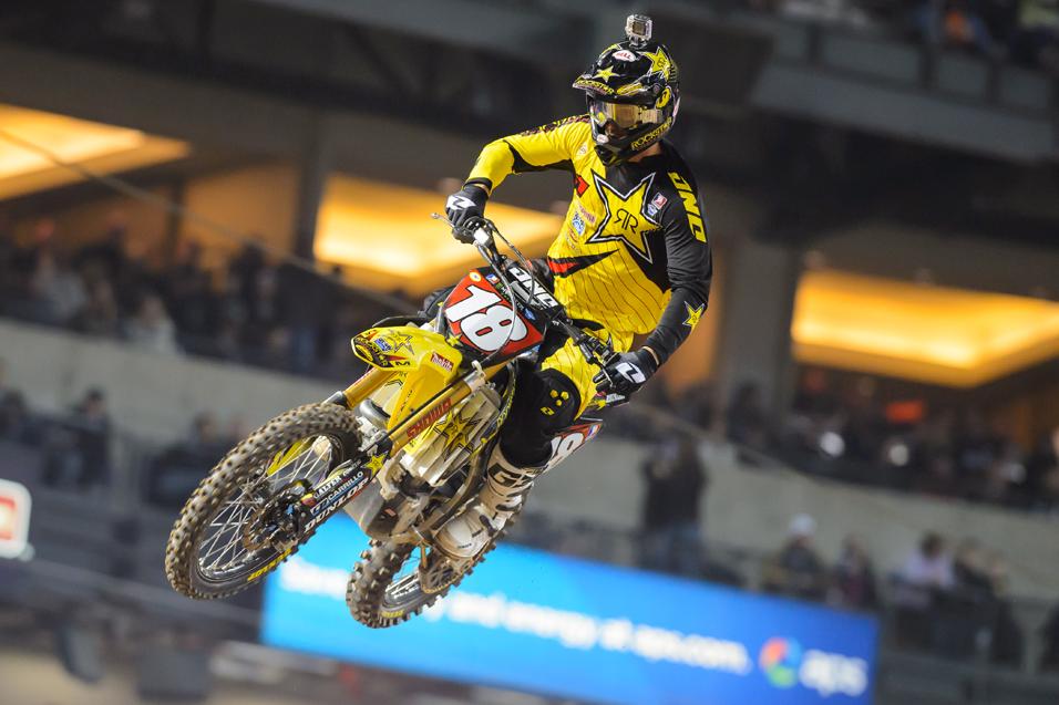<strong>Going for the W:</strong><br /> Davi Millsaps