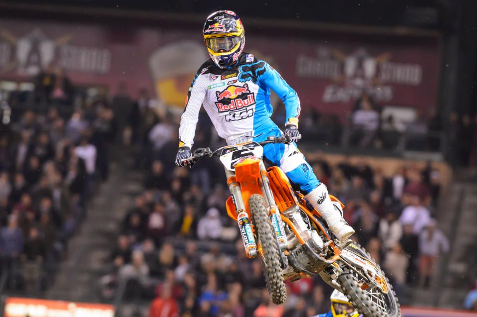<strong>The List:</strong> Shocking<br /> Dungey Headlines