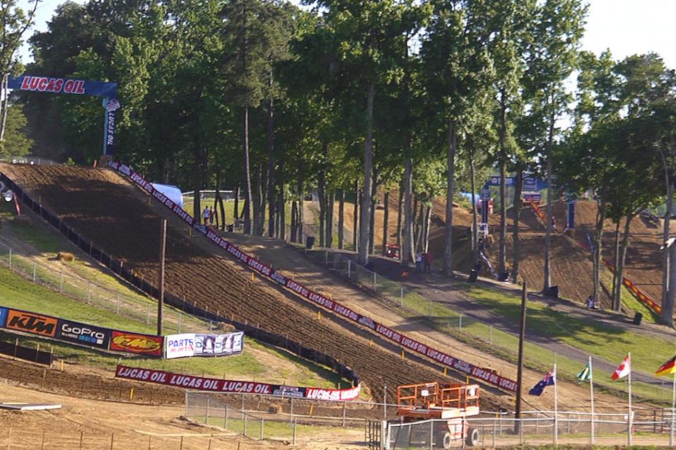 Racer X Films: Friday Pit Pass