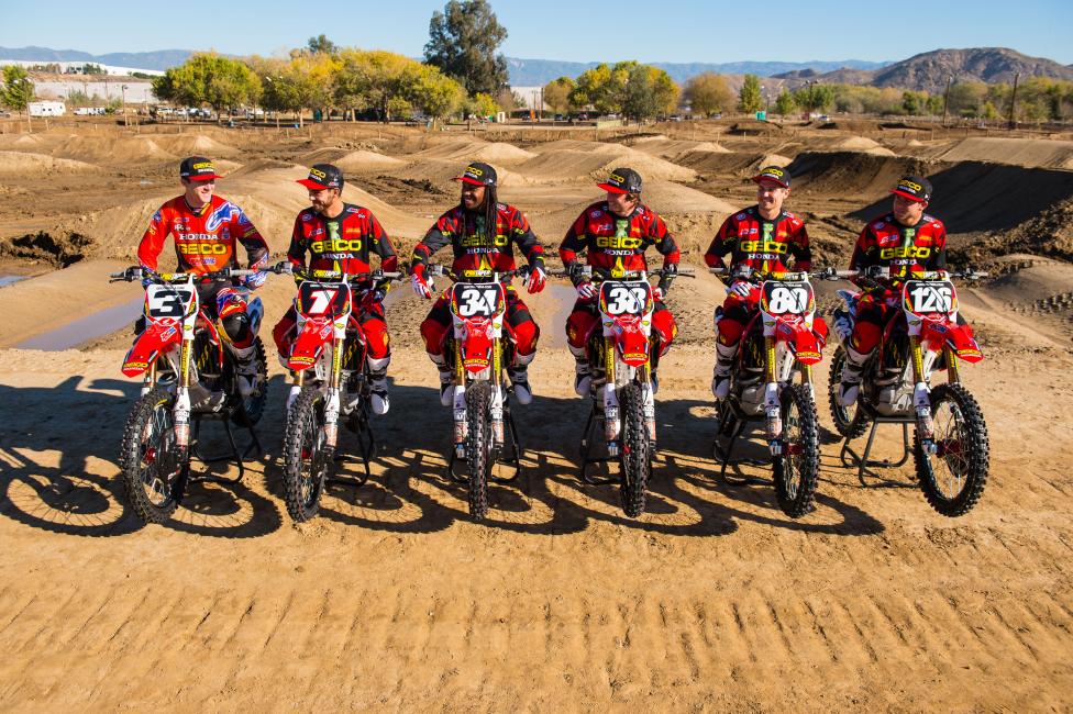 The 2015 GEICO Honda squad.