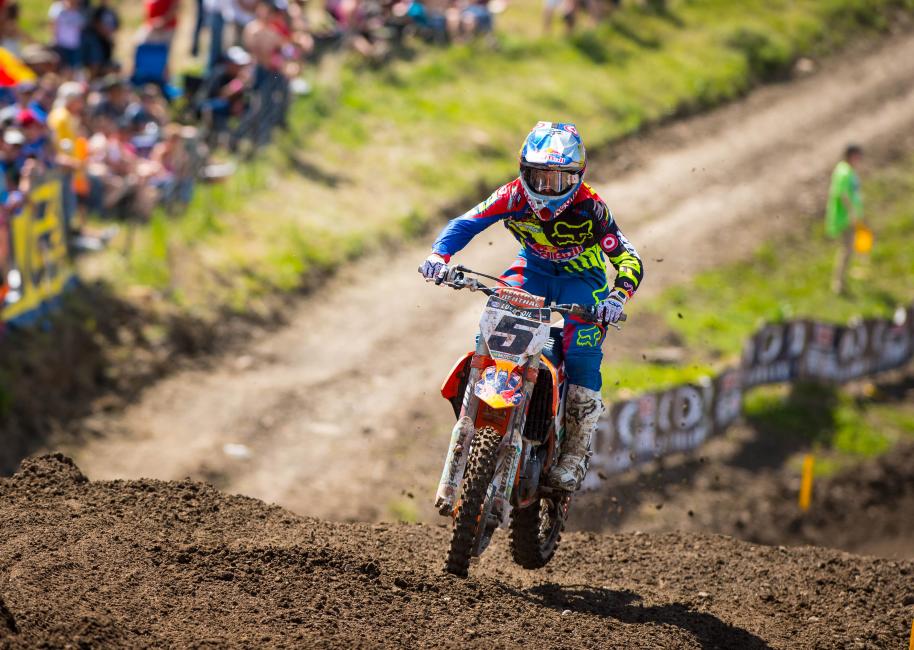 Ryan Dungey enters round four with the red plate.
