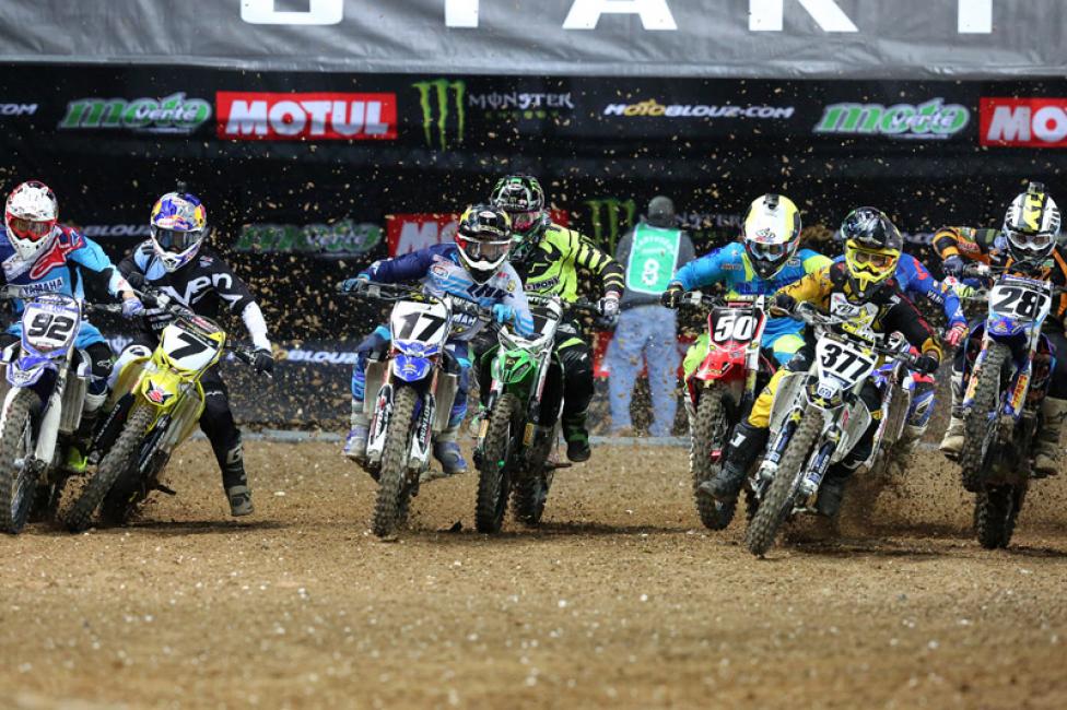 The Stewart brothers, James (7) and Malcolm (50) looked like favorites early, but main event crashes ended their night.