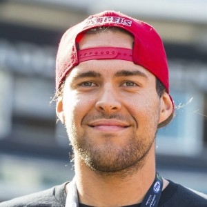 Adam Enticknap