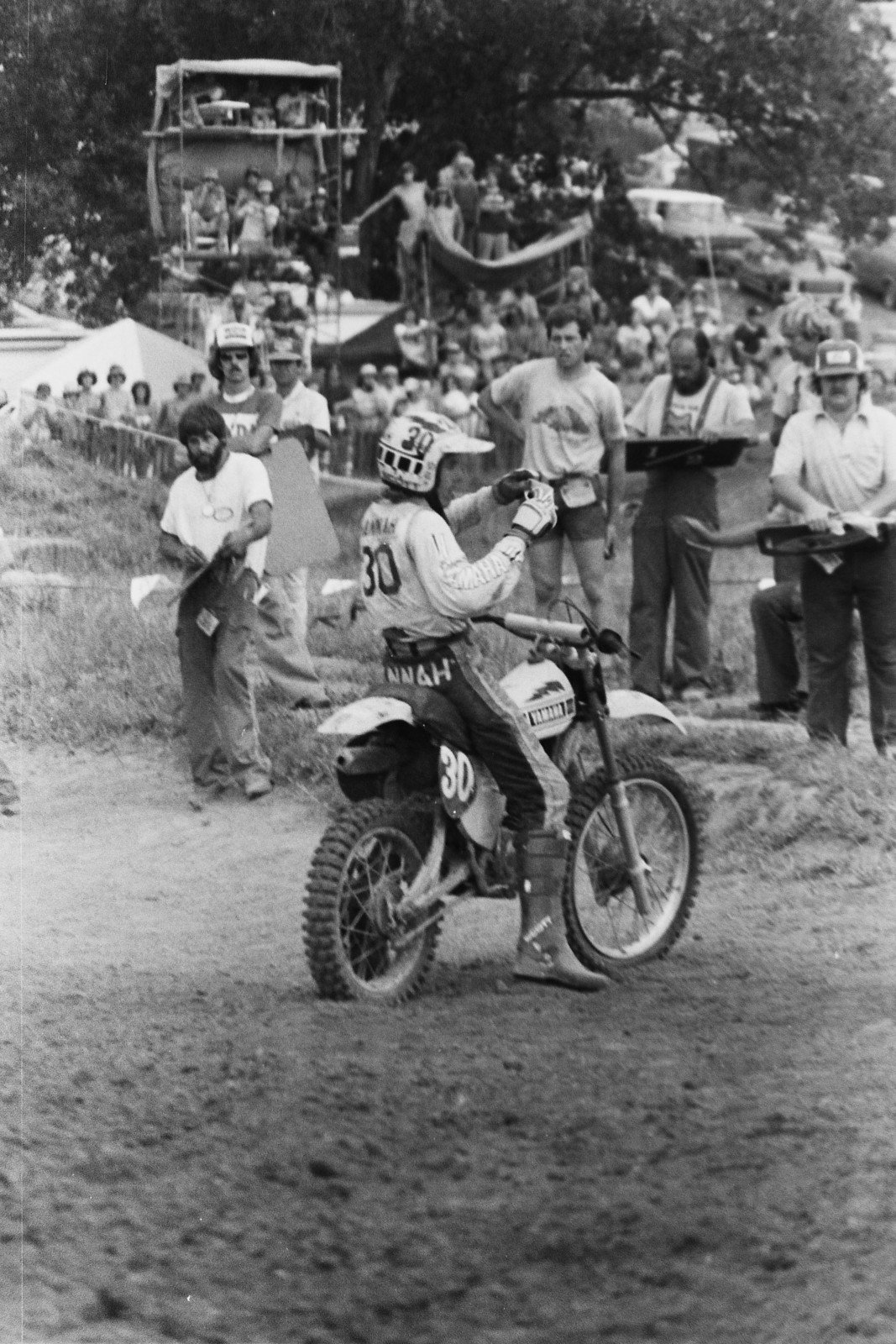 Bob Hannah's front tire went flat after a crash with Akira Watanabe in the second moto.