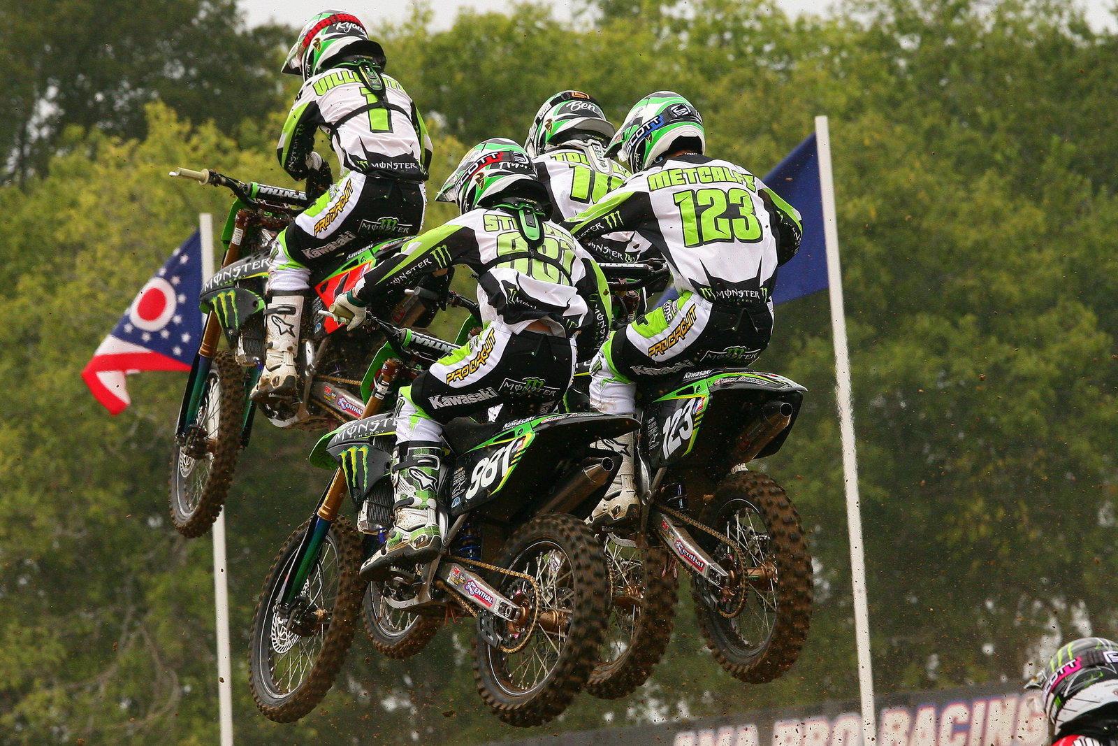 Between the Motos: Brett Metcalfe