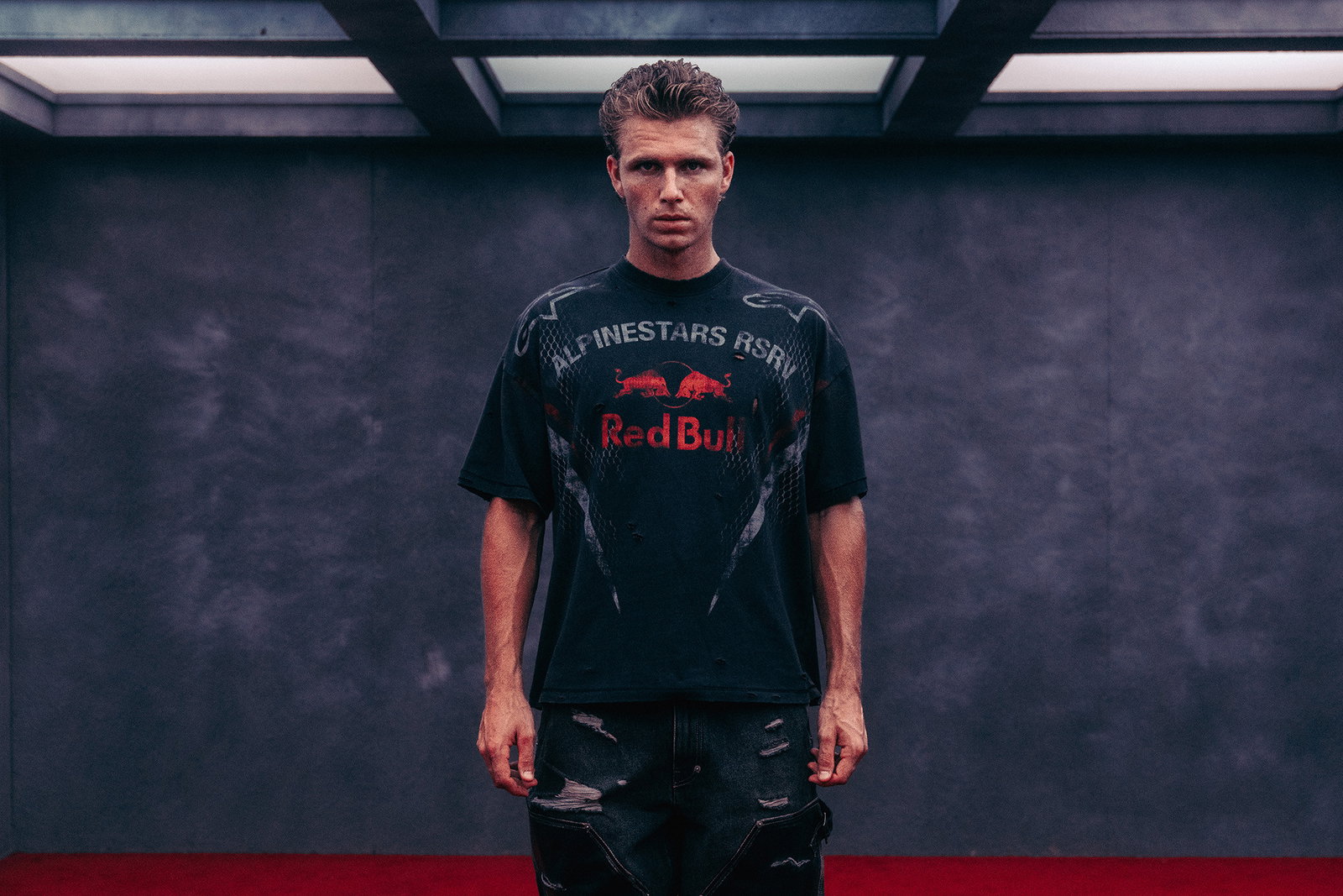 ALPINESTARSRSRV_REDBULL_ECOMM_IMAGE_WEB_02