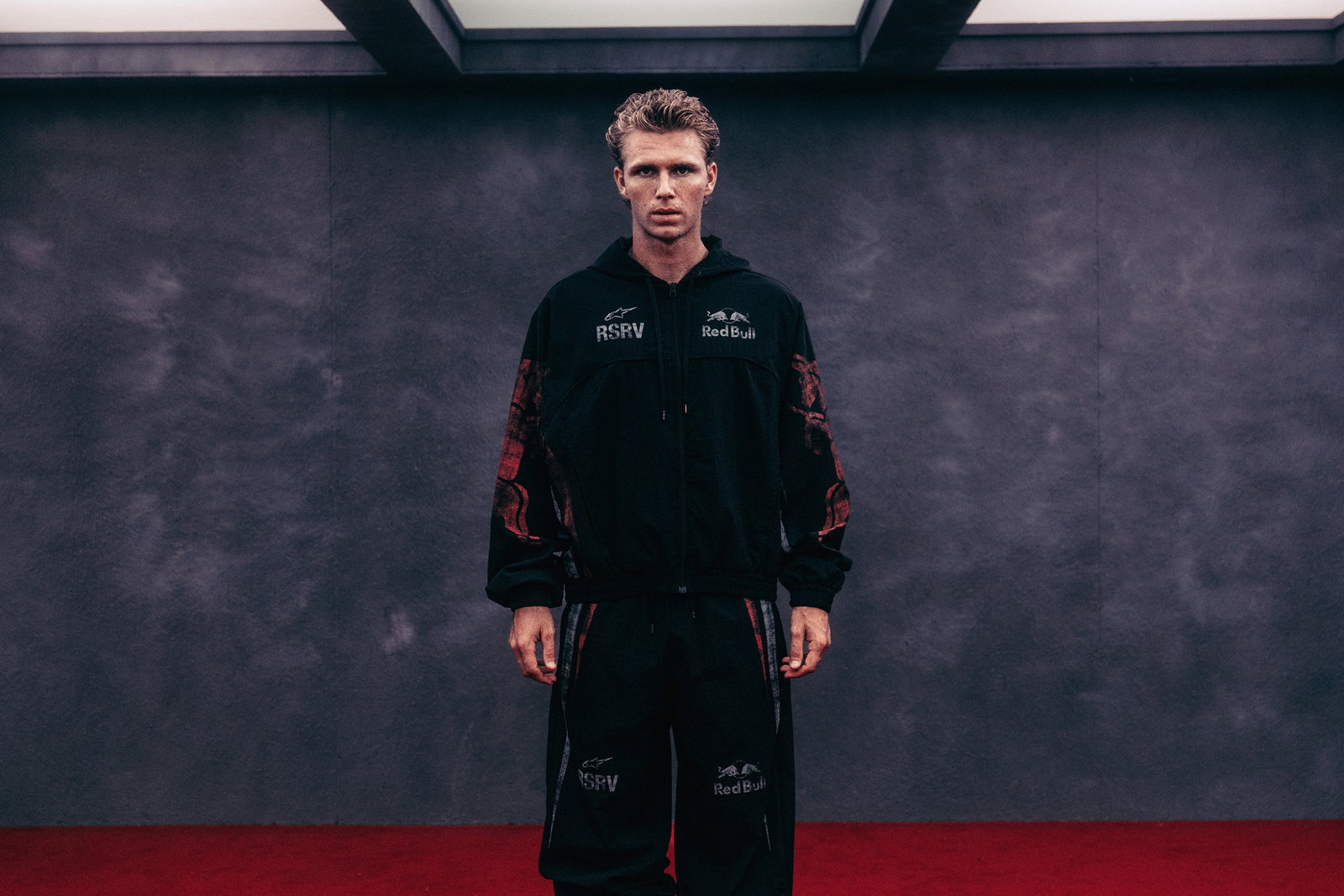 ALPINESTARSRSRV_REDBULL_ECOMM_IMAGE_WEB_12