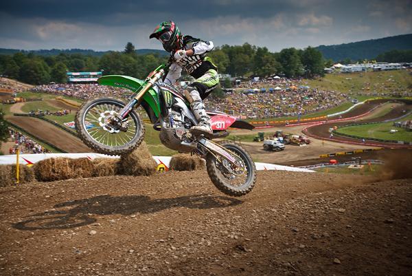 Pourcel and Ryan Dungey battled to the finish for the 250 class crown in 2009.