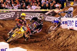 Mike Alessi returned to his holeshot ways but was quickly shoved backwards.
