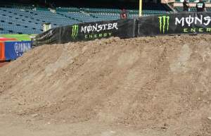 See? Look at the backside of this berm. All nice and pretty for the fans. I think somebody's been reading...