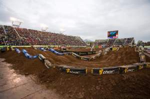 The second set of practices were canceled, which made the guys have to get on it early. The city of Salt Lake seemed to be pumped to have SX back, even though they didn't get a half-time freestyle show.