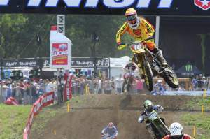 Ryan Dungey went 2-2 for second.