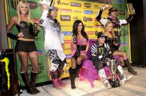 Chelse (left), Miss Supercross Mercedes Terrell (middle), and Ashleigh Carr (right) on the podium this past weekend.
