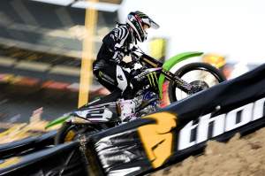 Ryan Villopoto was fastest overall in practice, the only rider with a lap under a minute long at 59.571 seconds.