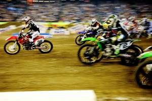 Now THAT is a holeshot...