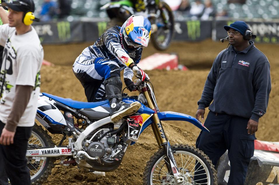 Oakland SX: First Practice Report