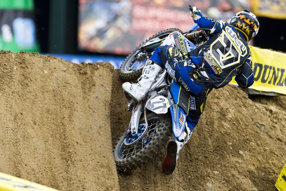 Oakland SX Practice Gallery
