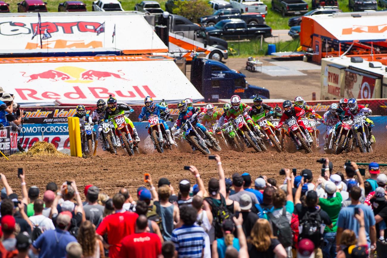 Watch Thunder Valley Live Racer X