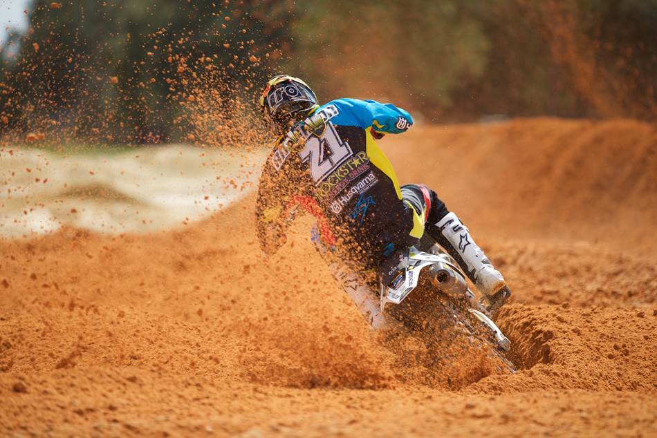 We saw Aldon Baker checking in with client Jason Anderson inside the Rockstar Energy Racing Husqvarna rig, and he said, 