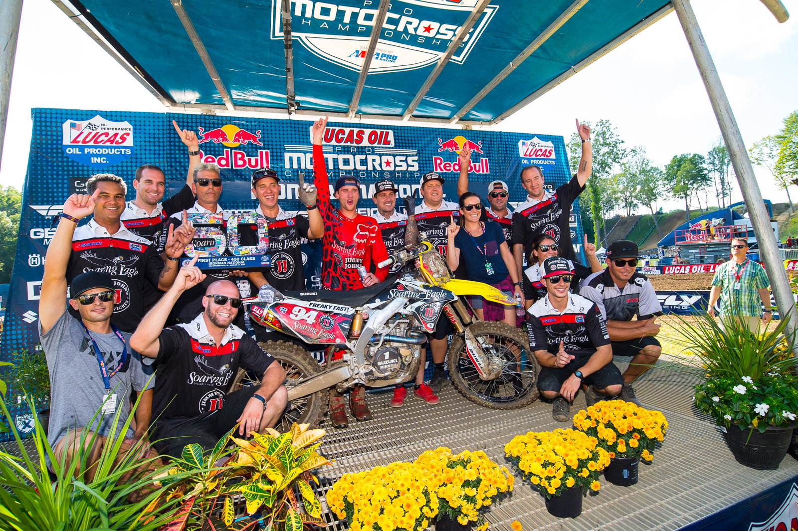 Roczen and his team celebrate another 1-1 day.