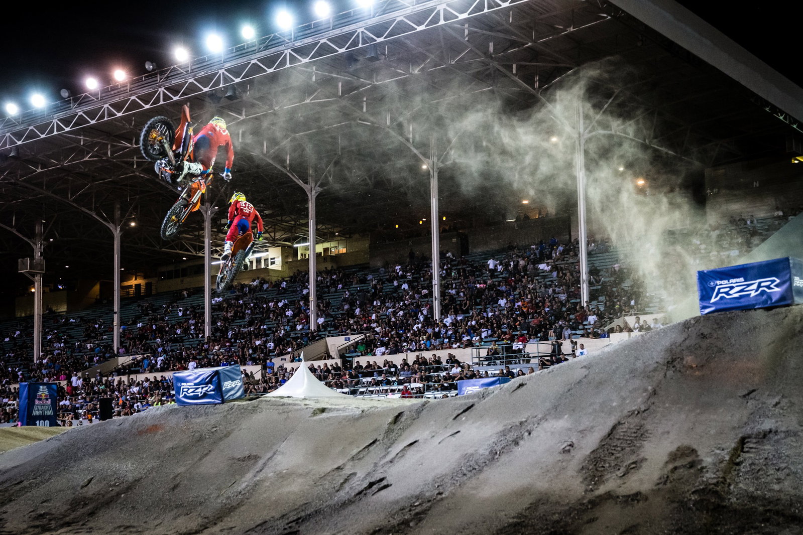 Thankfully Christian Pondella got the photo of Jordon Smith's massive scrub