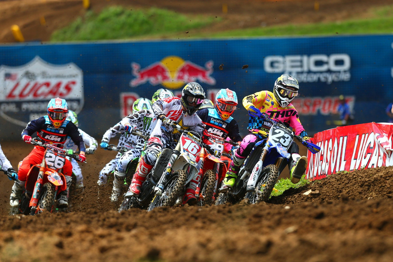Race Day Feed: Muddy Creek