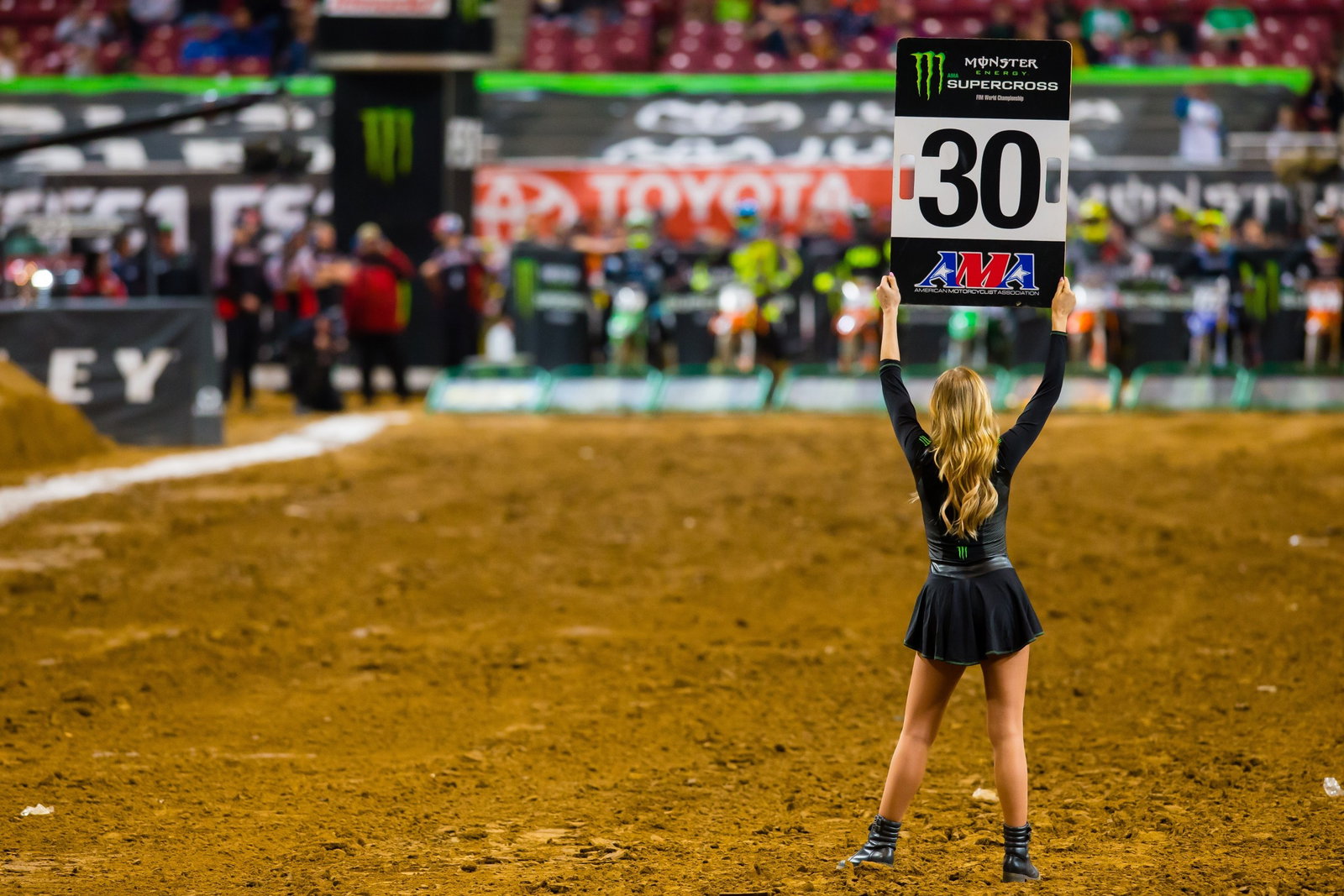 Sign of the (Lap) Times: St. Louis