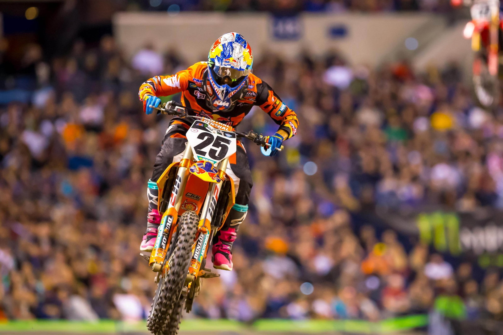 Watch: 2018 Minneapolis Supercross Qualifying