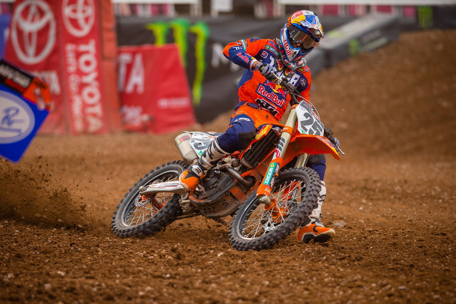 Musquin has won four times this season. Will he make it five tomorrow night?