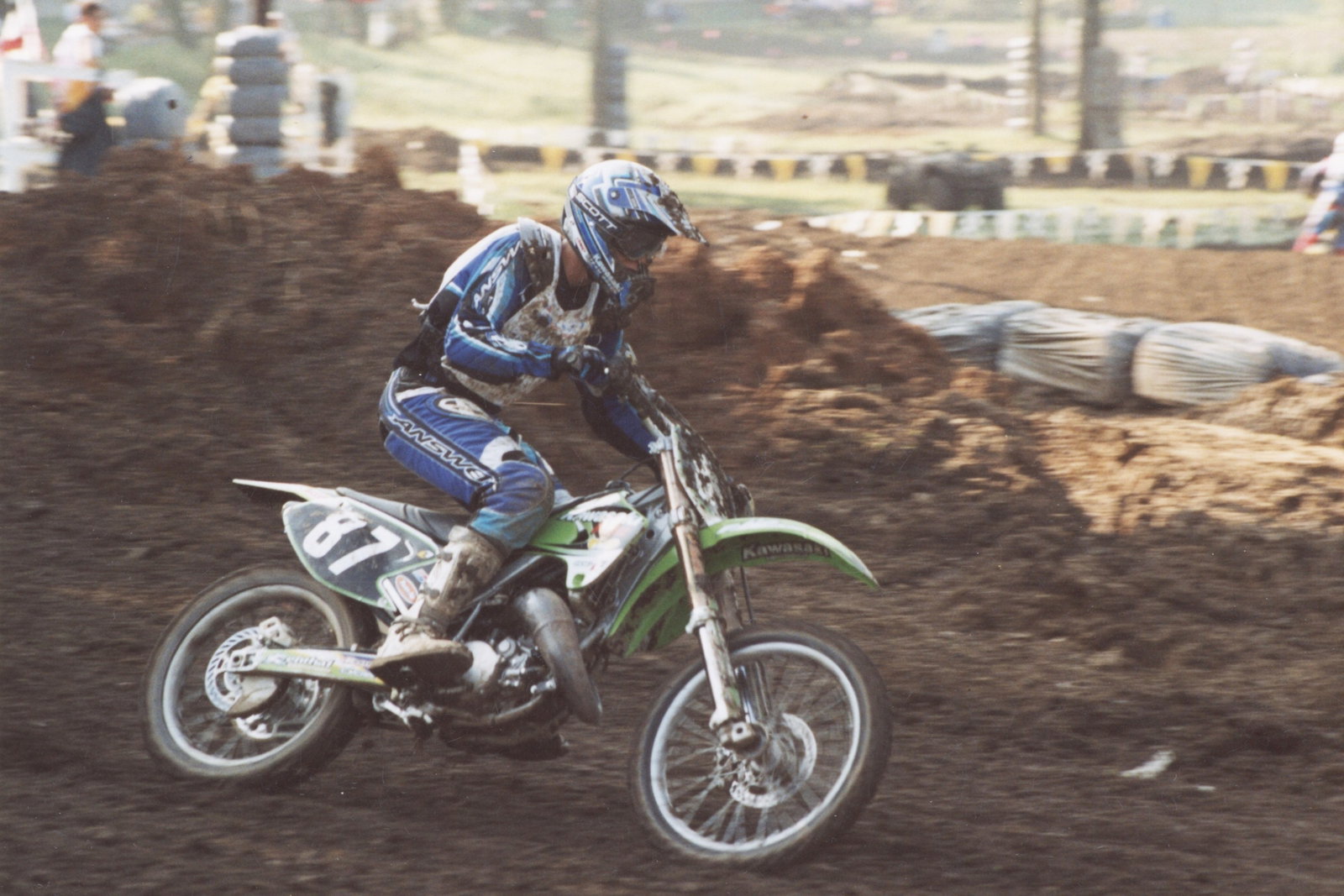 Loretta Lynn Graduates: Robert Roetzel