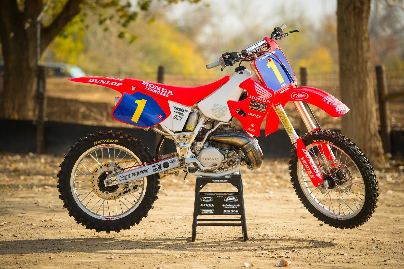 新品✨AMAスーパークロスNewRay 1/6 Honda CR250R 178723_1992cr250-cudby0003.jpg