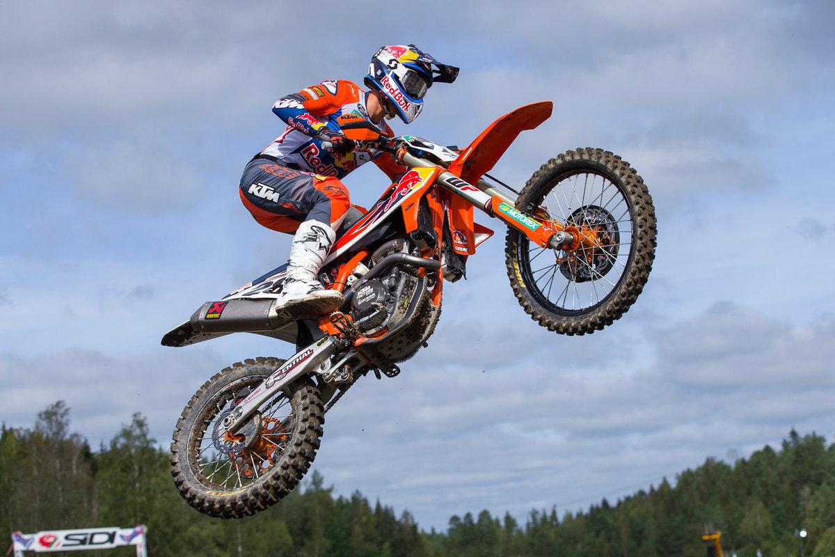 Vialle earned his first career overall win at the MXGP of Sweden on August 25 with 2-2 moto finishes.