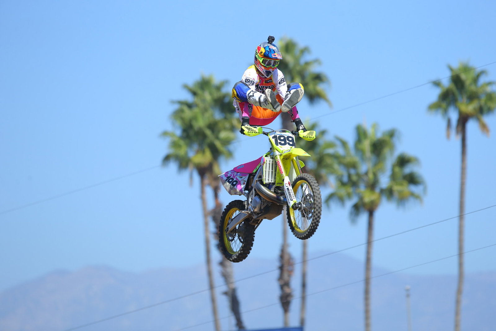 Instapics: Straight Rhythm