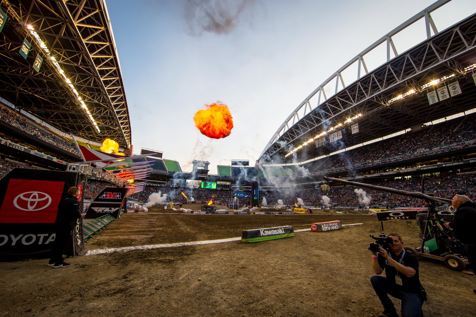 Redux: Highlighting Classic Seattle Supercrosses