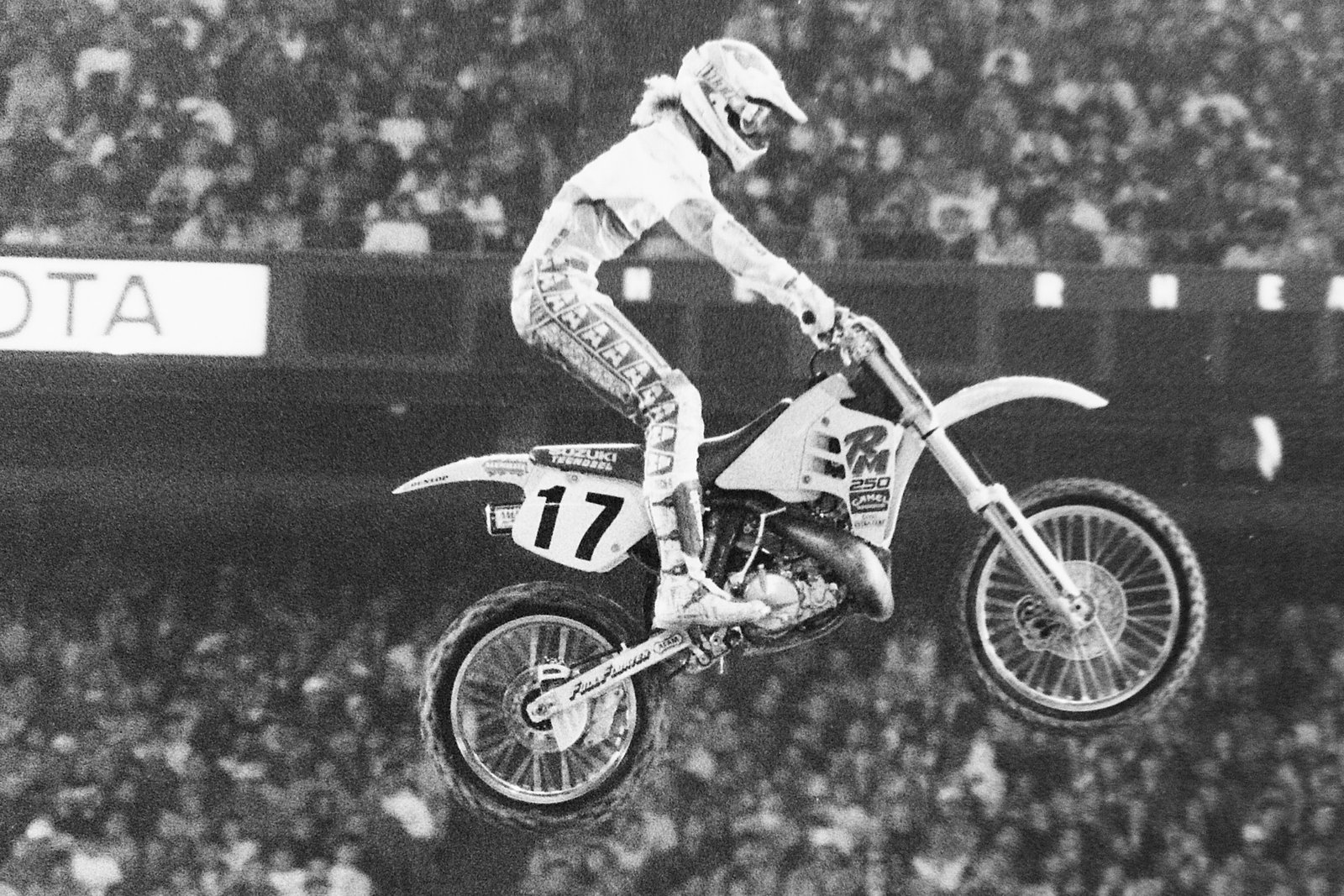 Race Day Feed: The 1990 Seattle Supercross