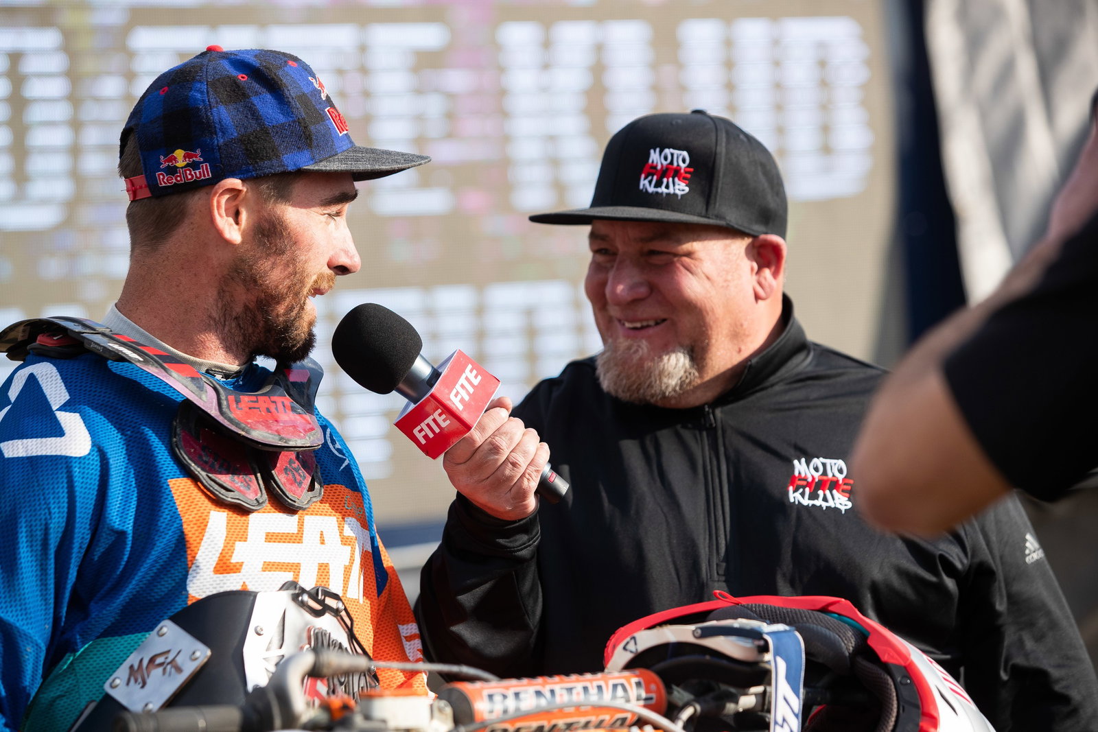 Open Mic: Ryan Sipes, Jeff Stanton