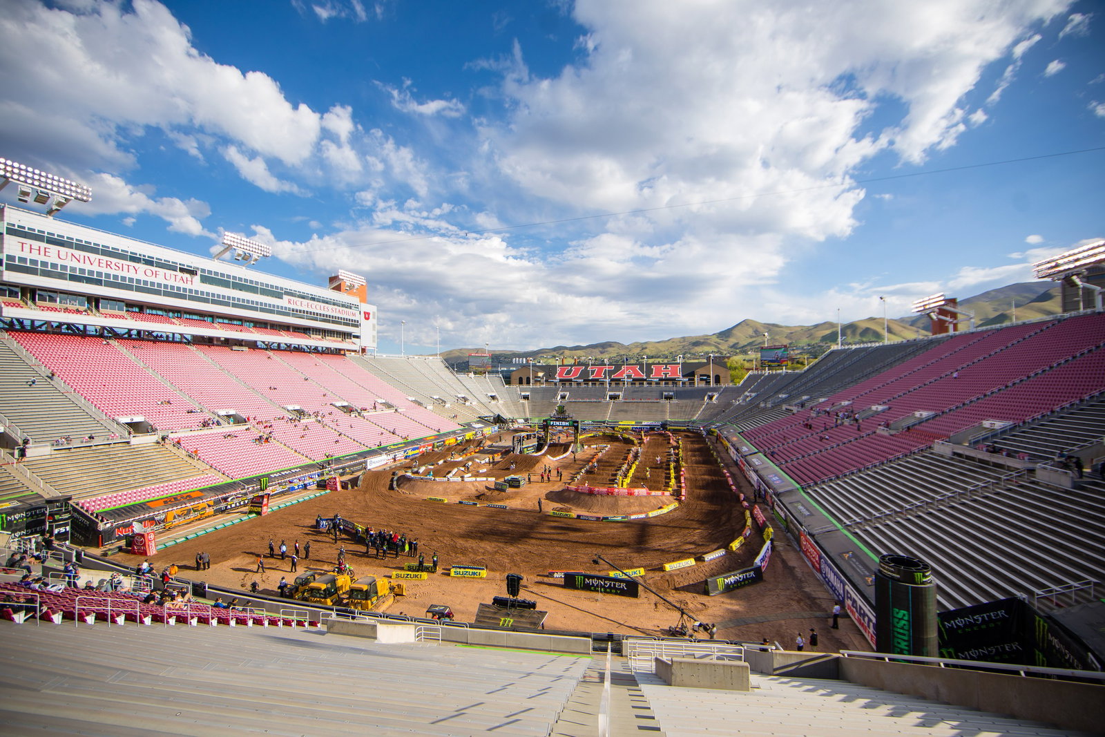 It's Official: Dates and Location for Final Seven Supercross Rounds