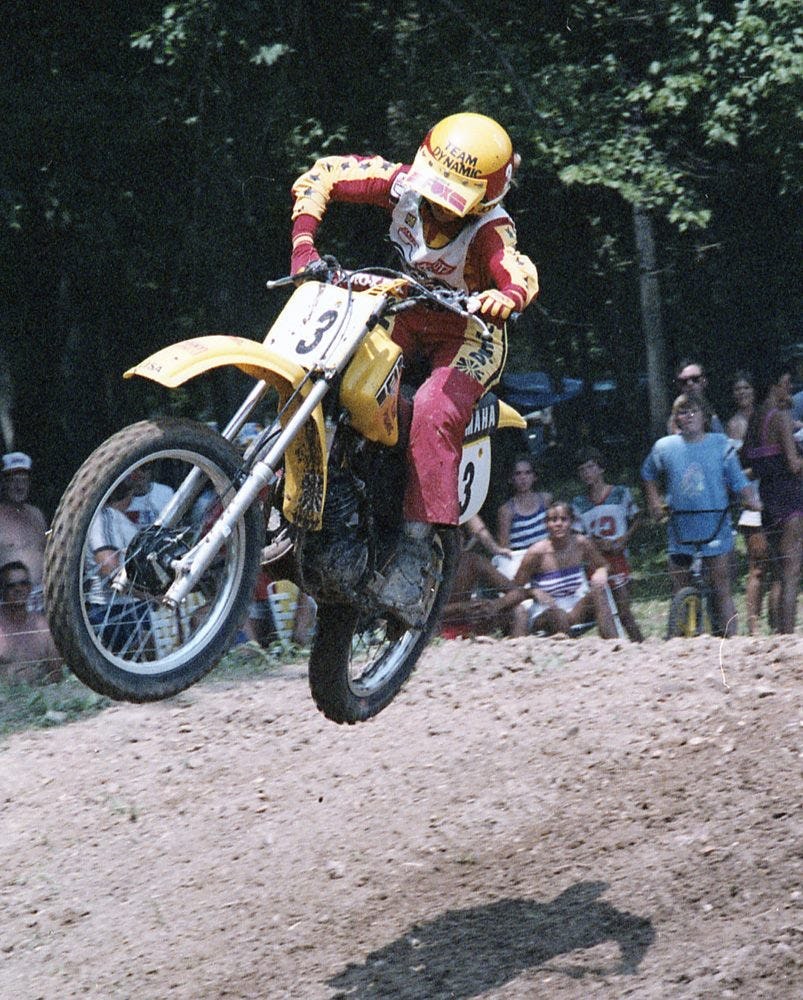 Akin-Wagner 1982.