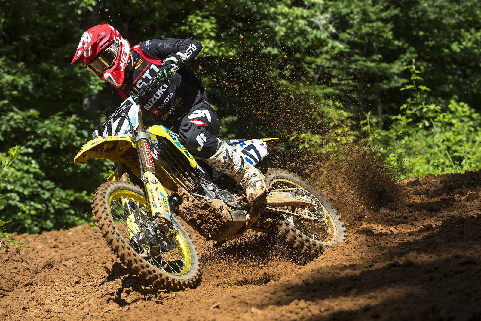 Joey Savatgy will make his AMA debut with the JGRMX/Yoshimura Suzuki Factory Racing team this weekend in Hurricane Mills, Tennessee.