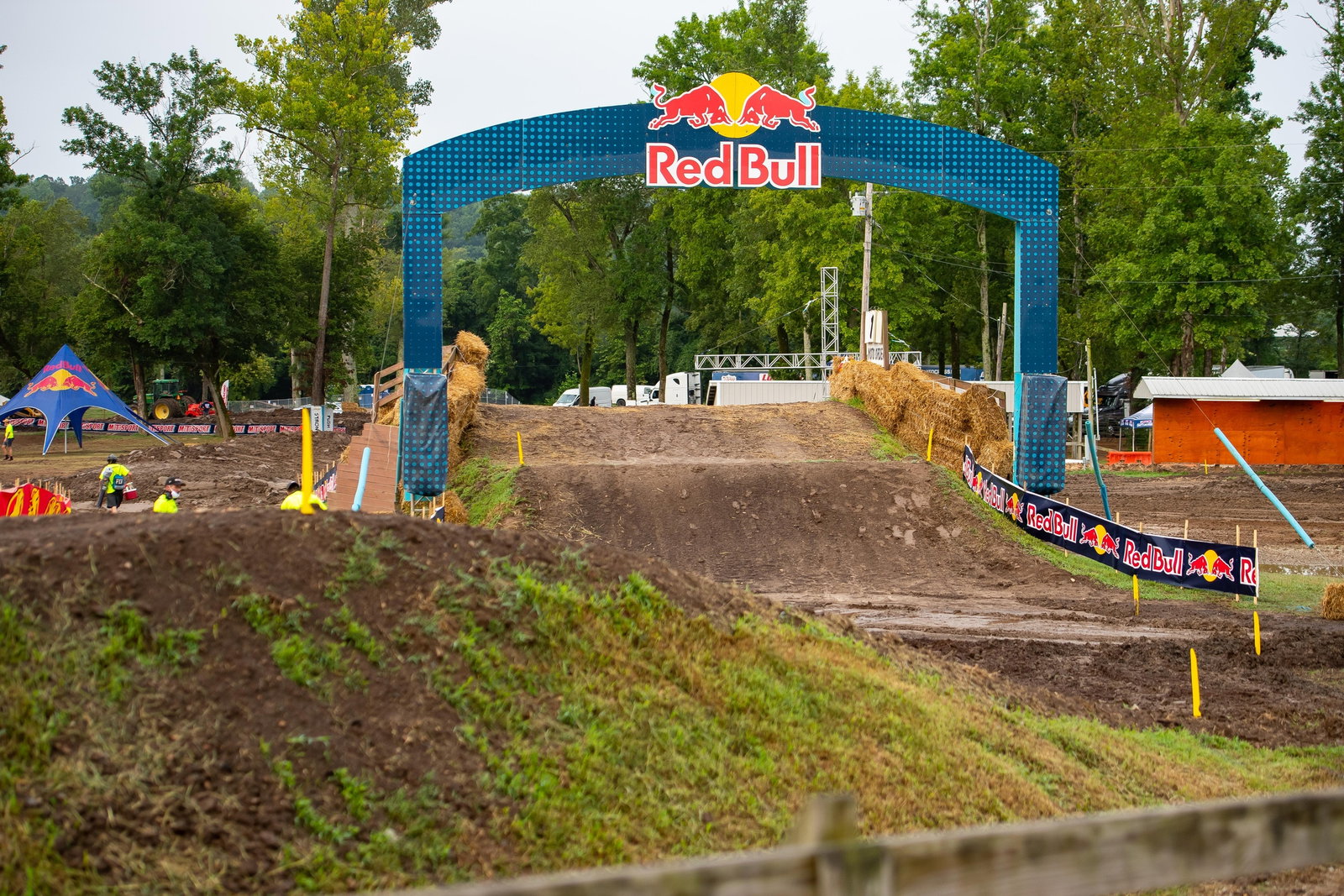 Racer X Films: Loretta Lynn's First Look