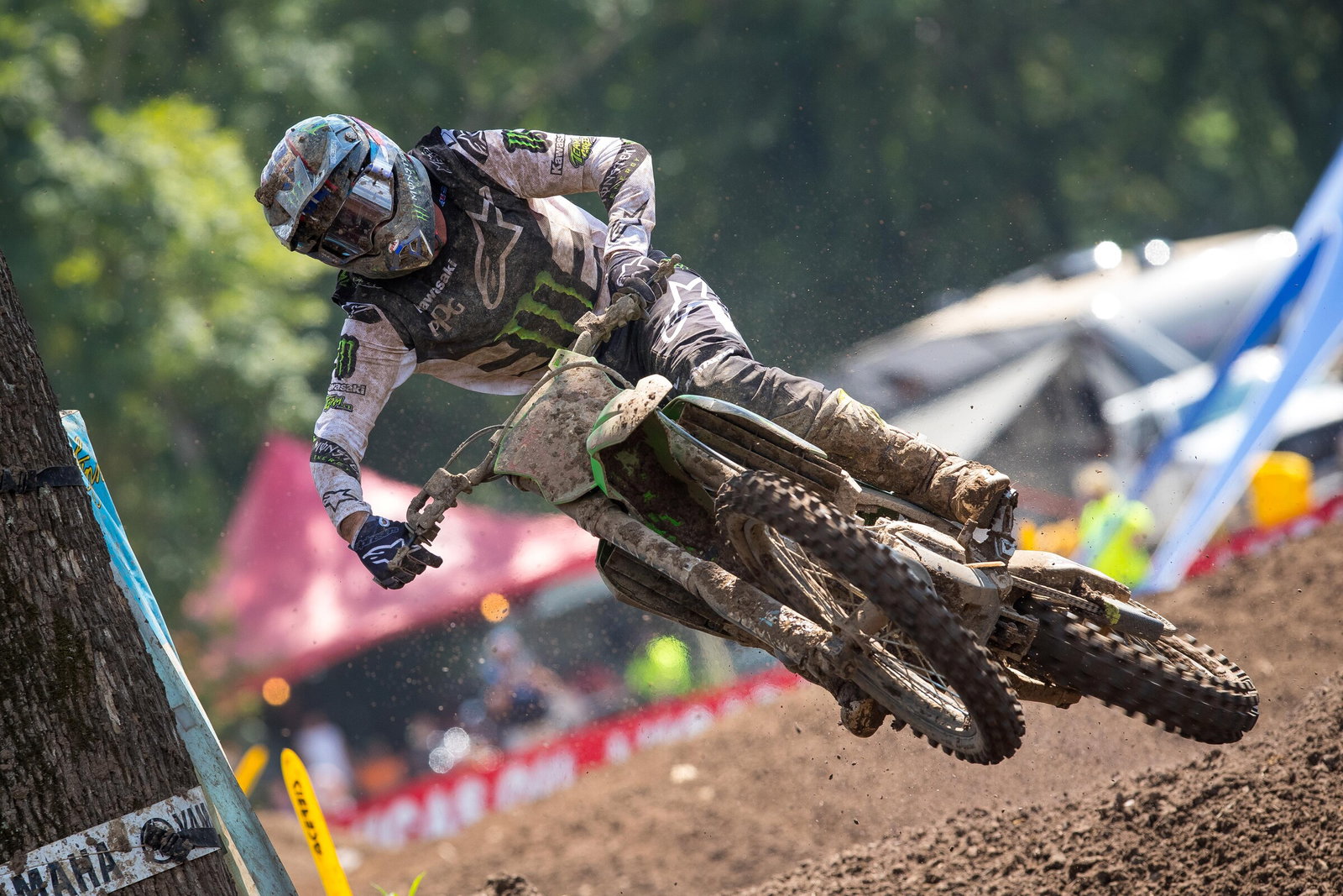 Eli Tomac rebounded from a seventh in the first moto to finish second in moto two. Tomac's 7-2 earned him third overall.