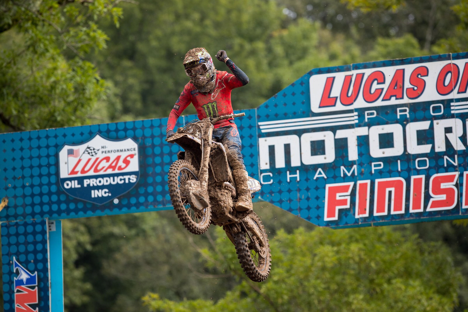 The mud master Justin Barcia strikes again!