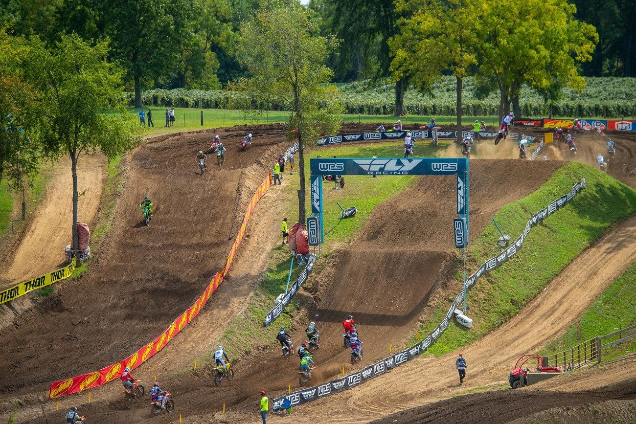 Moto Distancing