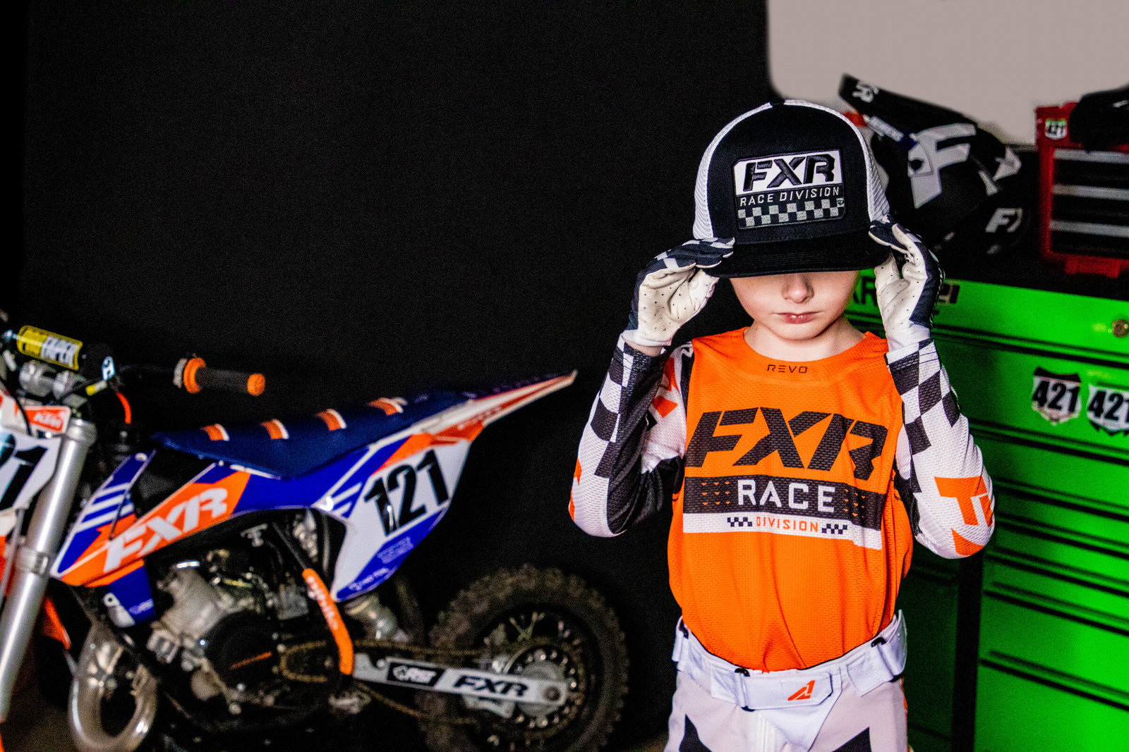 ヒロrevo FXR Releases Revo Limited Edition Gear Line - Racer X
