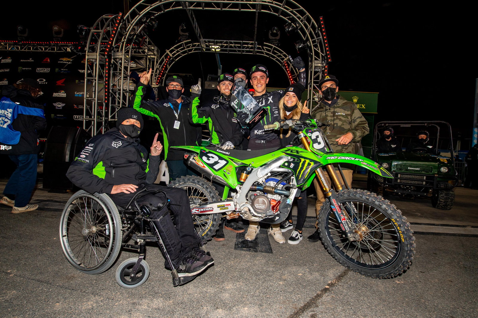 McAdoo and his squad celebrating the Daytona Supercross win.