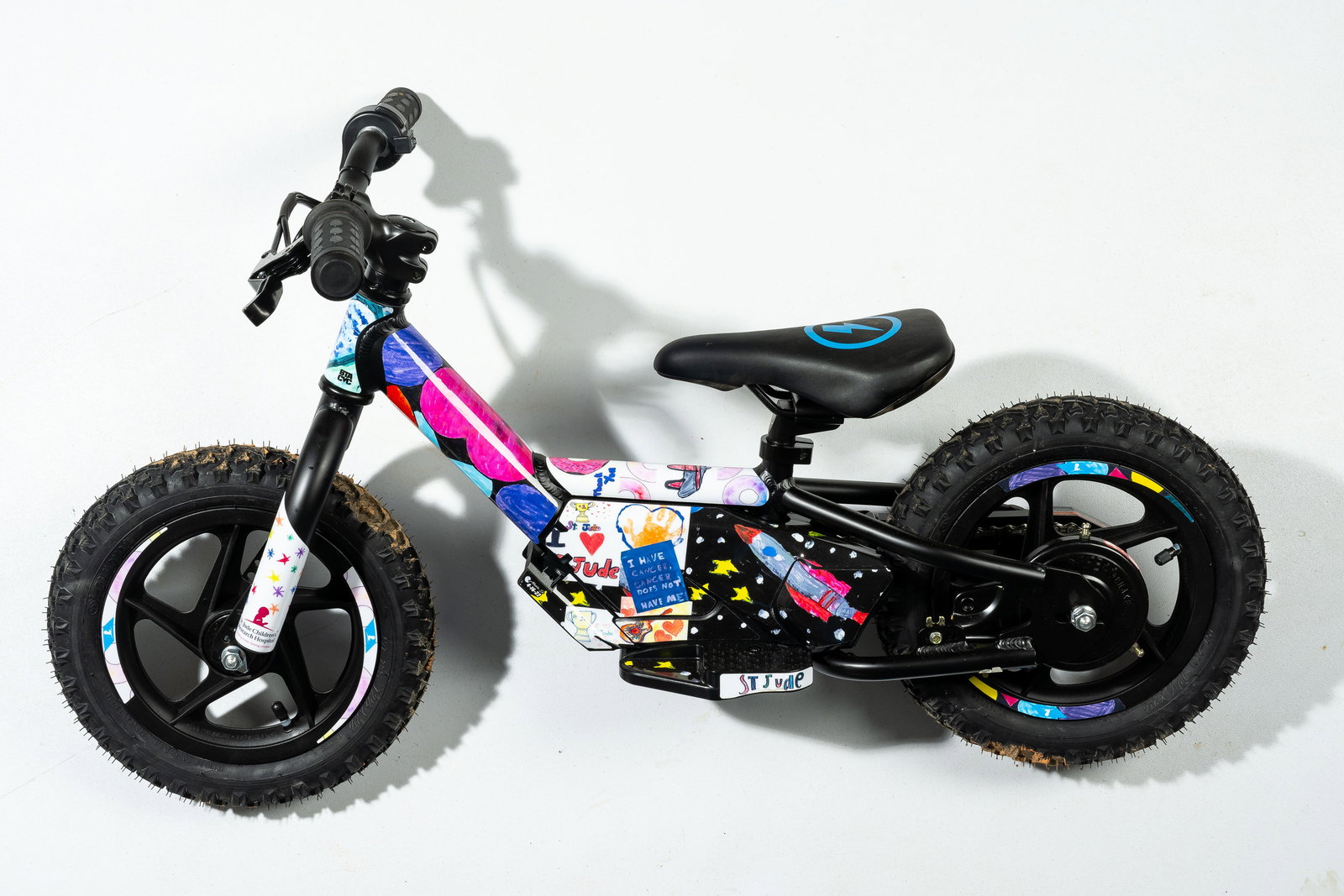 Supercross – St. Jude Online Auction Closes Tonight at 7 p.m. EDT