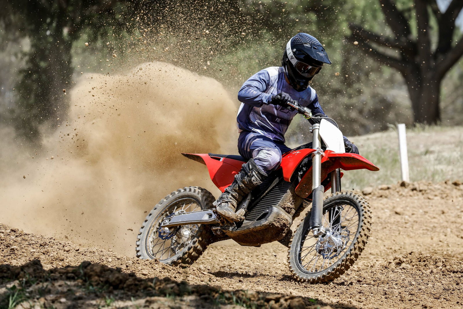 RacerX_StarkFuture_PressLaunch__I5A7029_0728