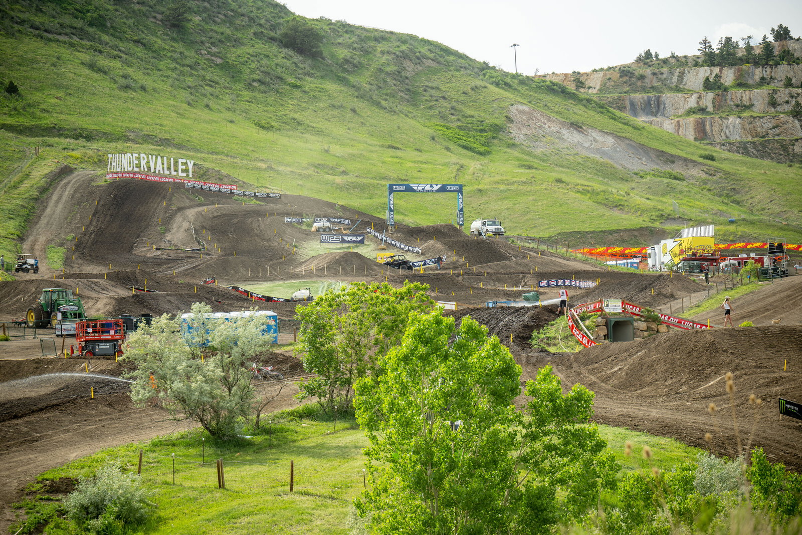 We're set for a great day of racing here in Colorado.