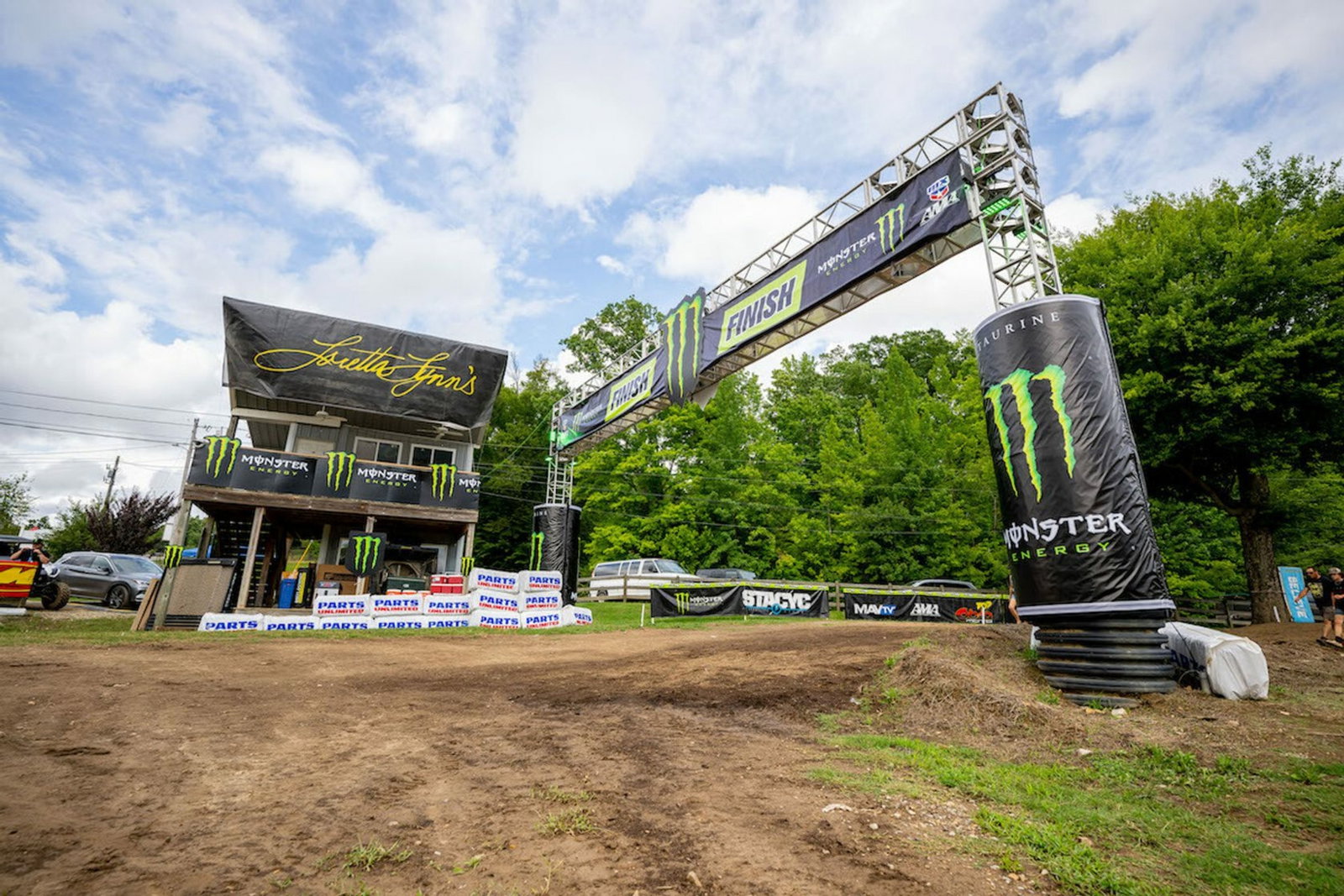 2022 Loretta Lynn's: Tuesday Recap